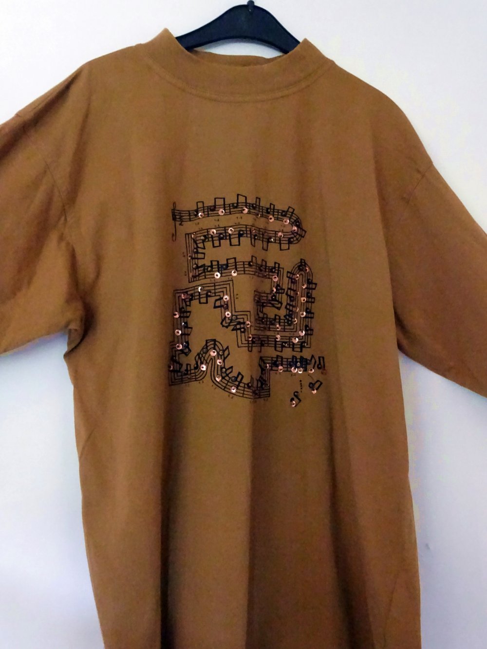 Braunes Oberteil mit Pailletten Noten Musiknoten Langarm Sweatshirt Gr. 40 Gr. 42 Gr. M Gr. 40/42