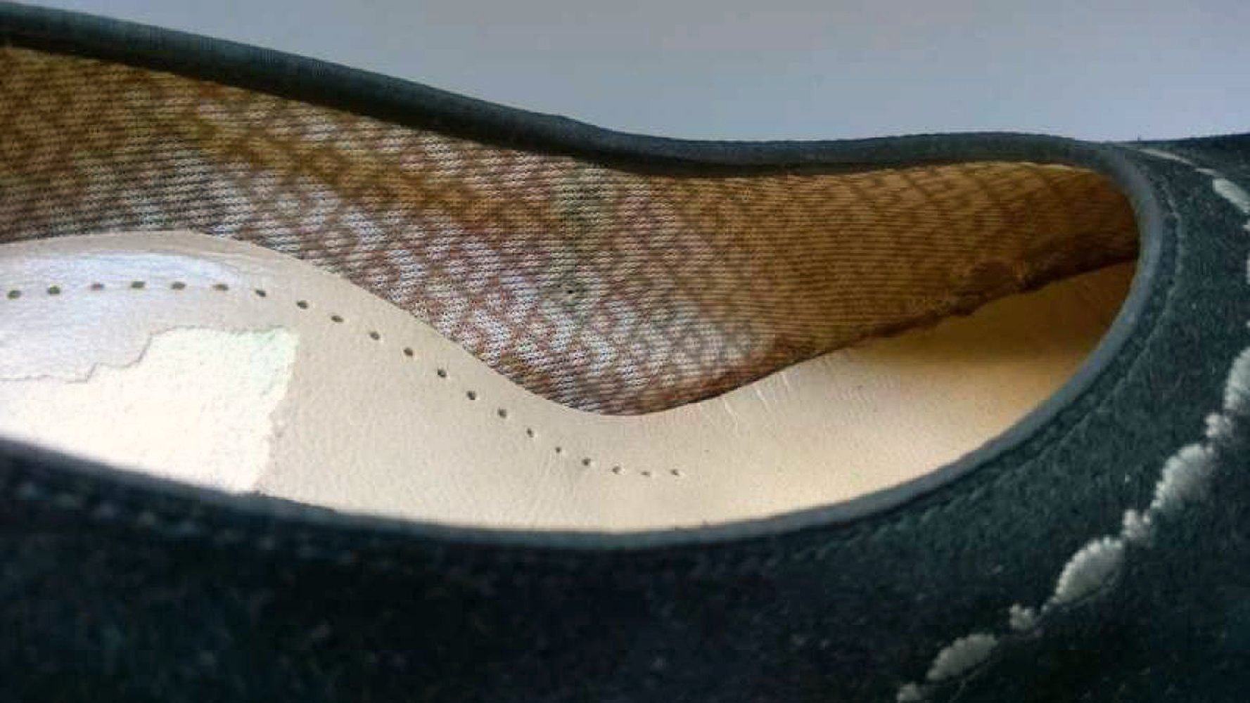 Schwarze Wildleder Pumps Oktoberfest Wiesn 90er Vintage Gr. 4 1/2 Gr. 37 1/2