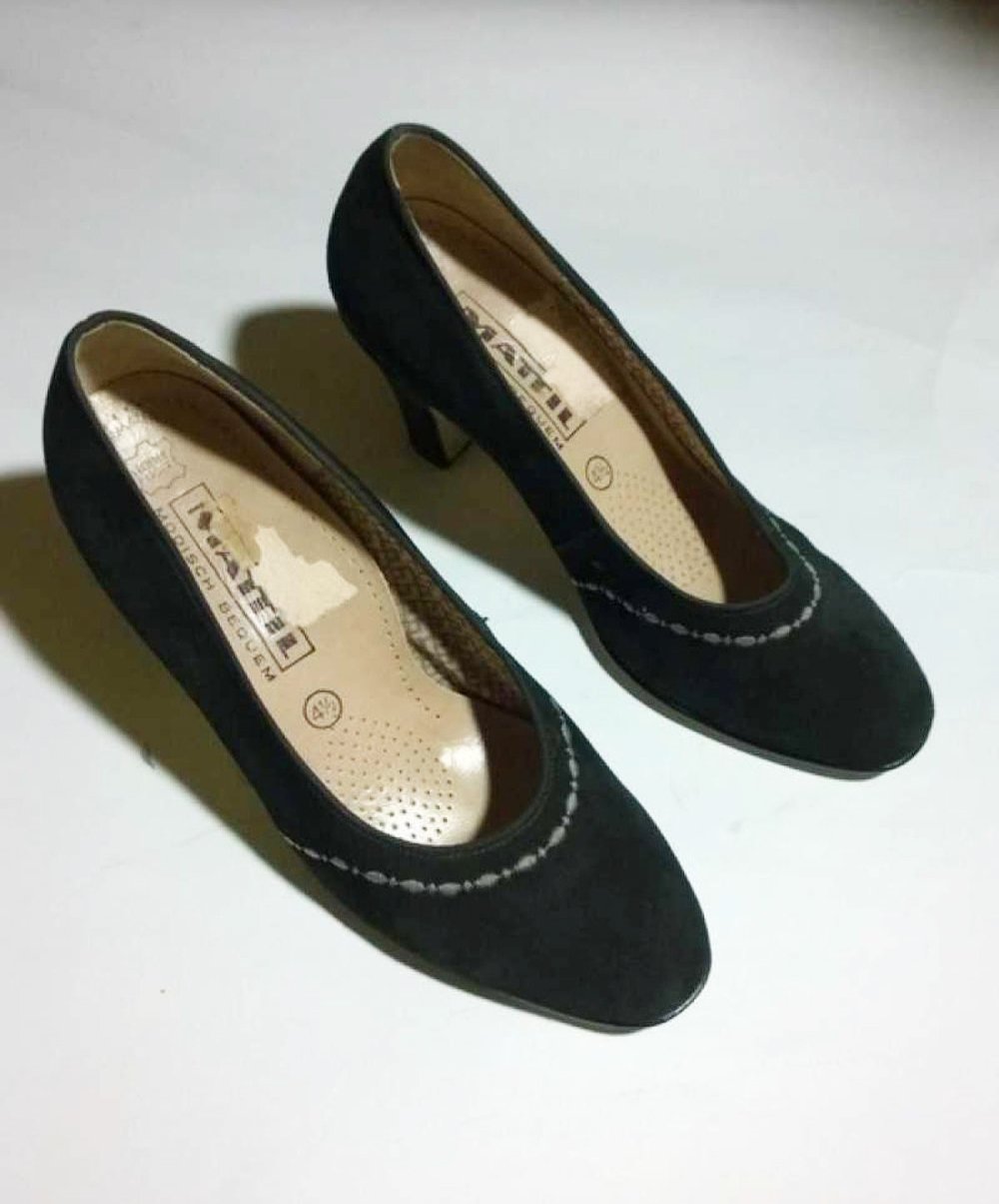 Schwarze Wildleder Pumps Oktoberfest Wiesn 90er Vintage Gr. 4 1/2 Gr. 37 1/2