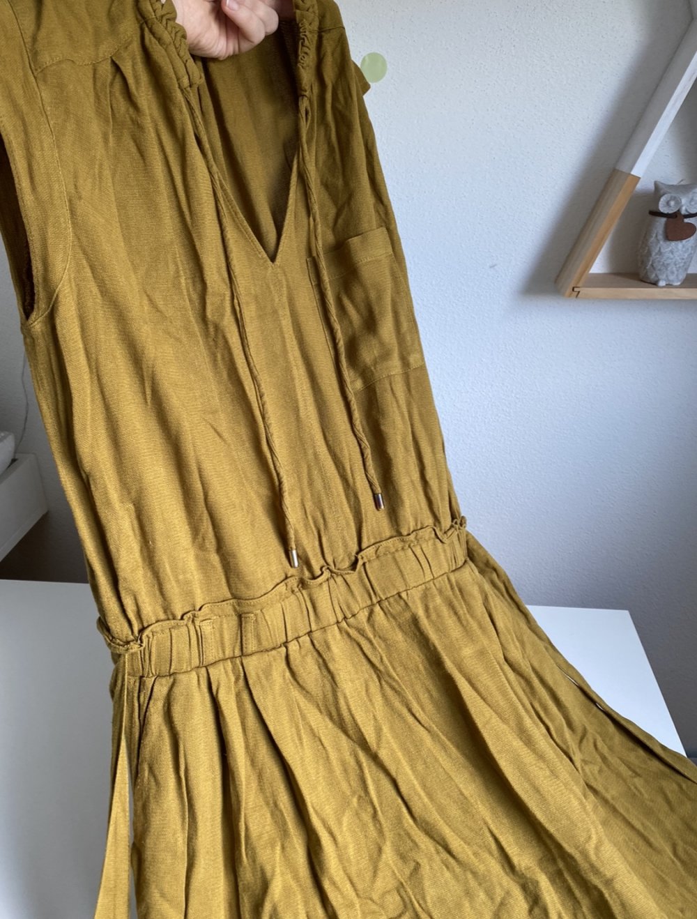 schickes lockeres Kleid