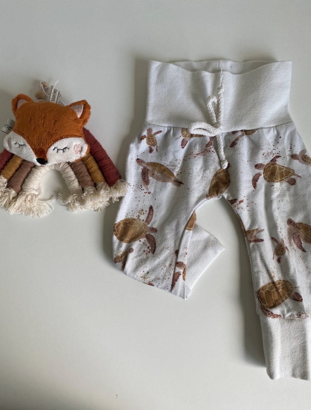 handmade Hose Schildkröte unisex gr 62