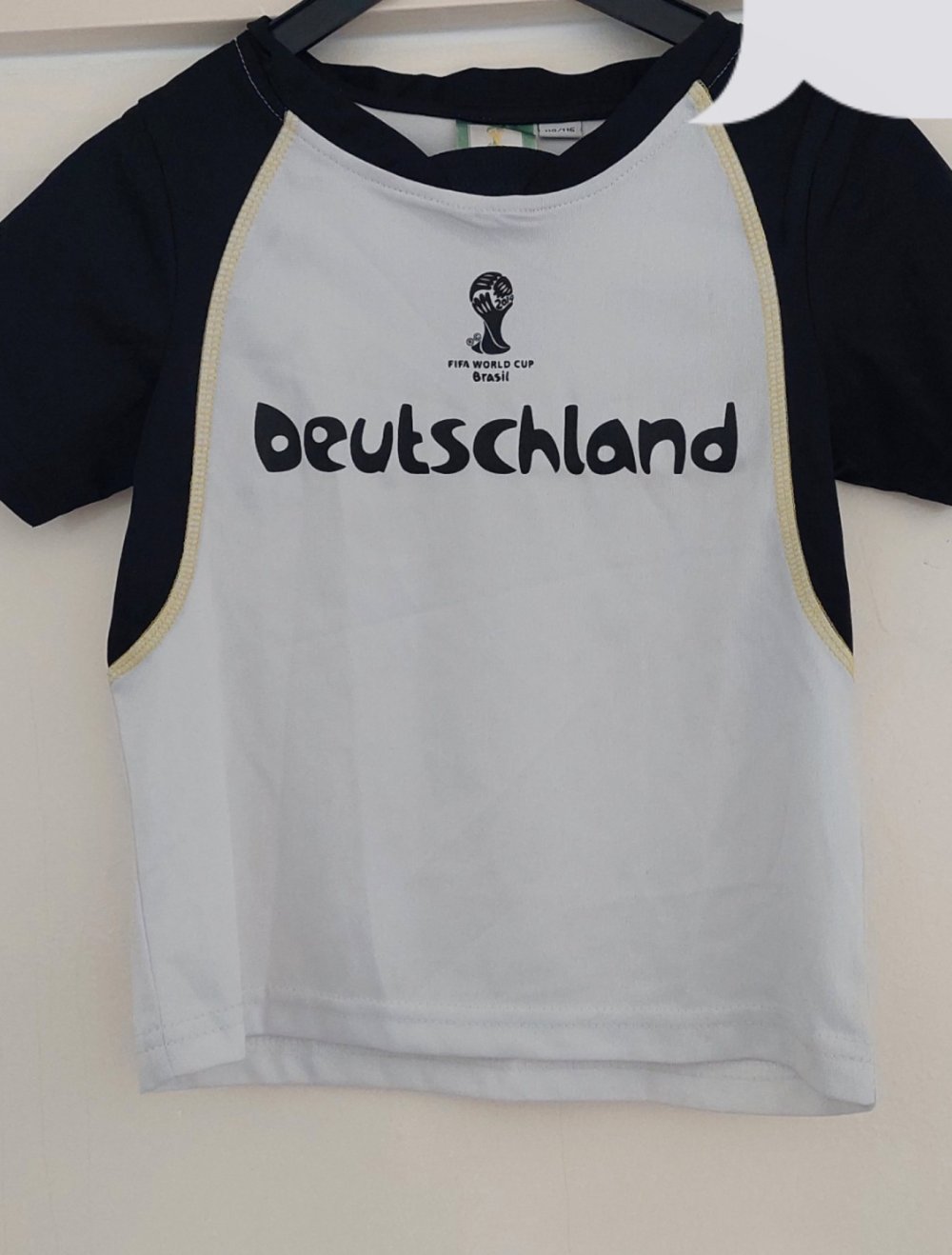 Jungen Shirt gr. 110/116 Fifa World Cup