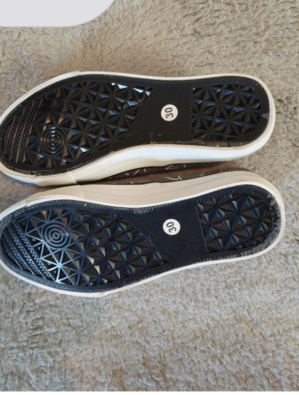 Jungen Schuhe gr. 30 alive