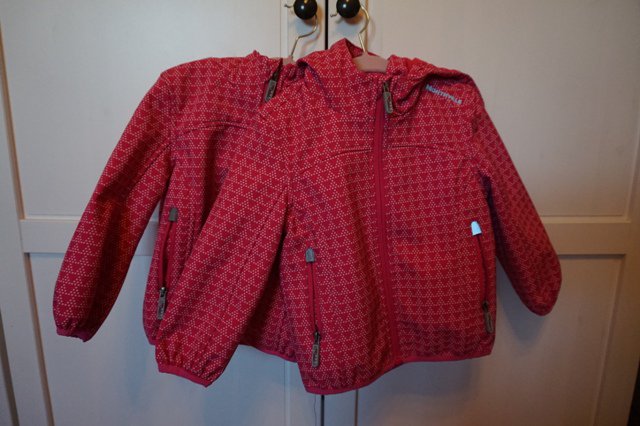 zwei Softshelljacke (Zwillinge)