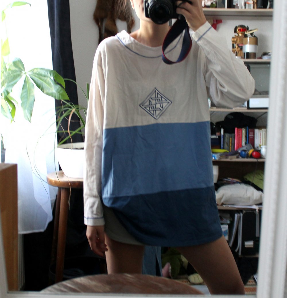 True Vintage oversize dünner, leichter Longsleeve