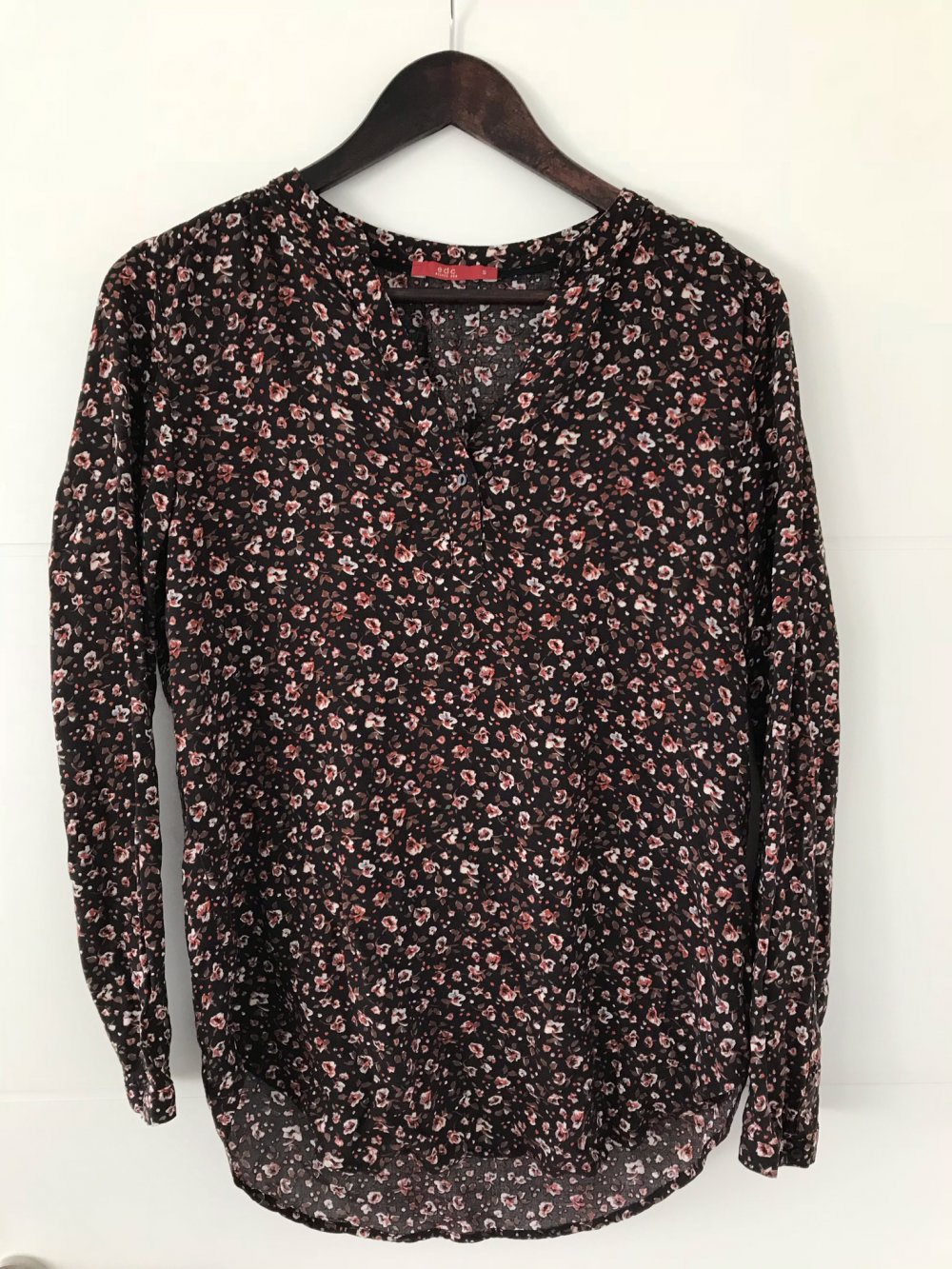 Langärmelige edc Bluse aus Viskose 