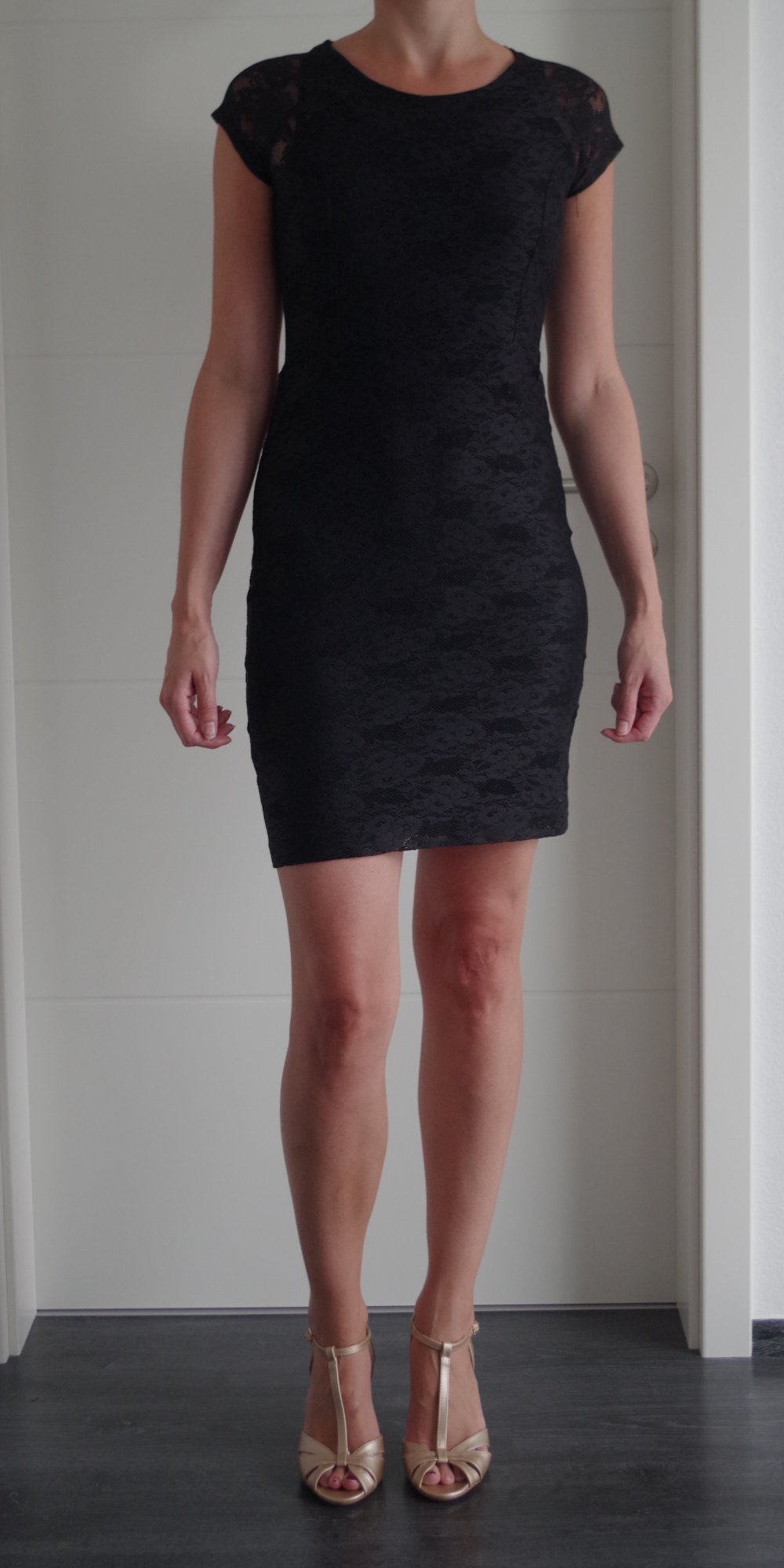 Schwarzes Esprit Spitzenkleid / Abendkleid / Cocktailkleid, XS