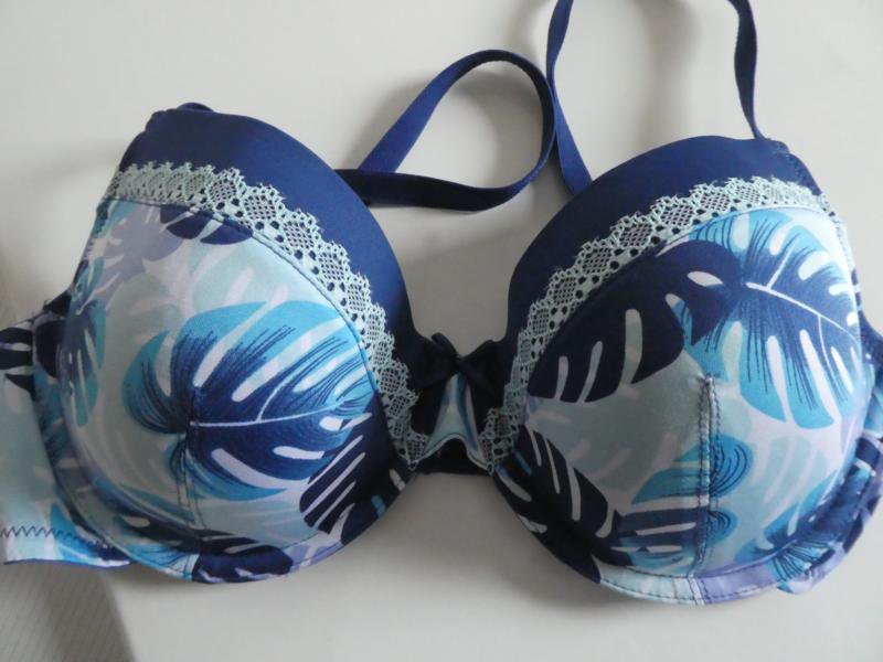 T-Shirt-BH, blau mit Muster - Gebraucht,  fast wie neu