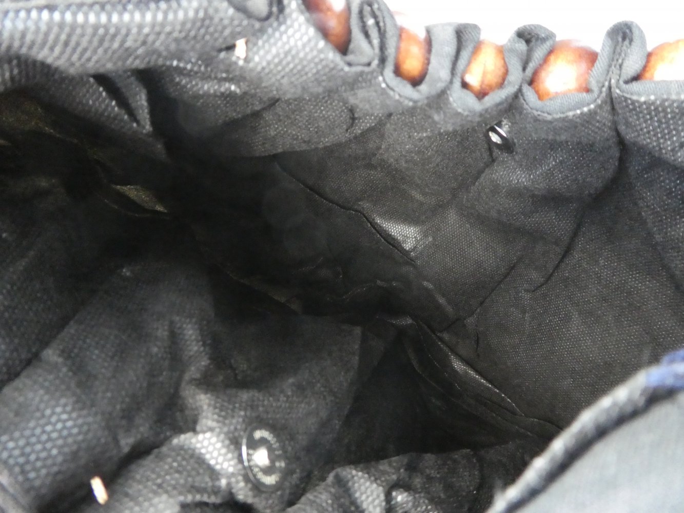 NEU - Tasche mit Pailletten, schwarz