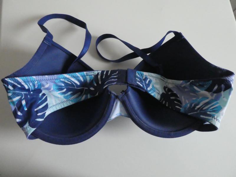 T-Shirt-BH, blau mit Muster - Gebraucht,  fast wie neu