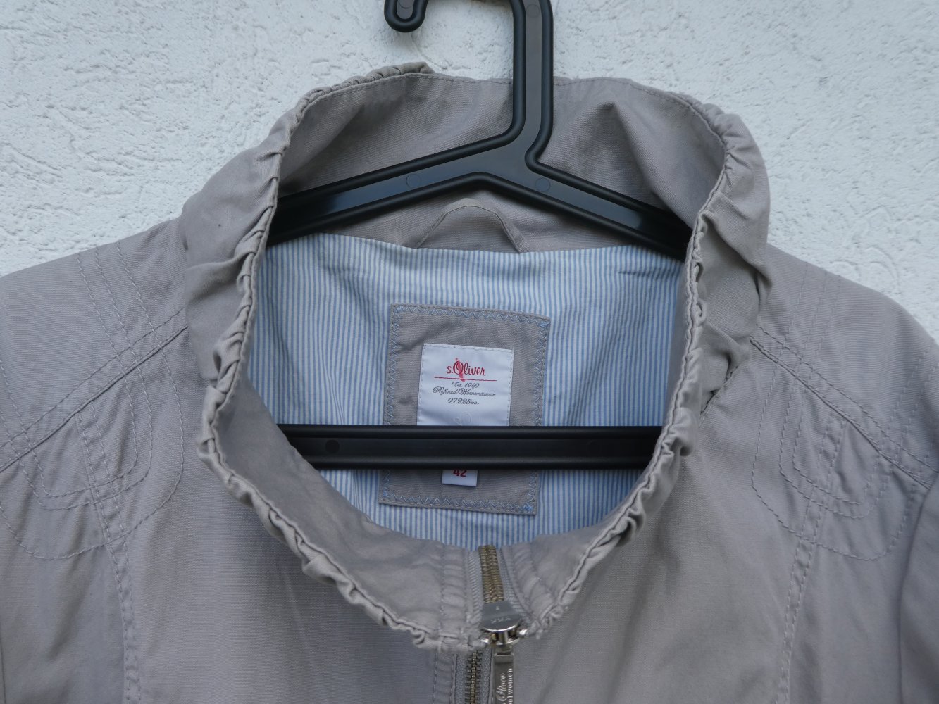 NEU – s.Oliver – Damen Jacke, hellgrau