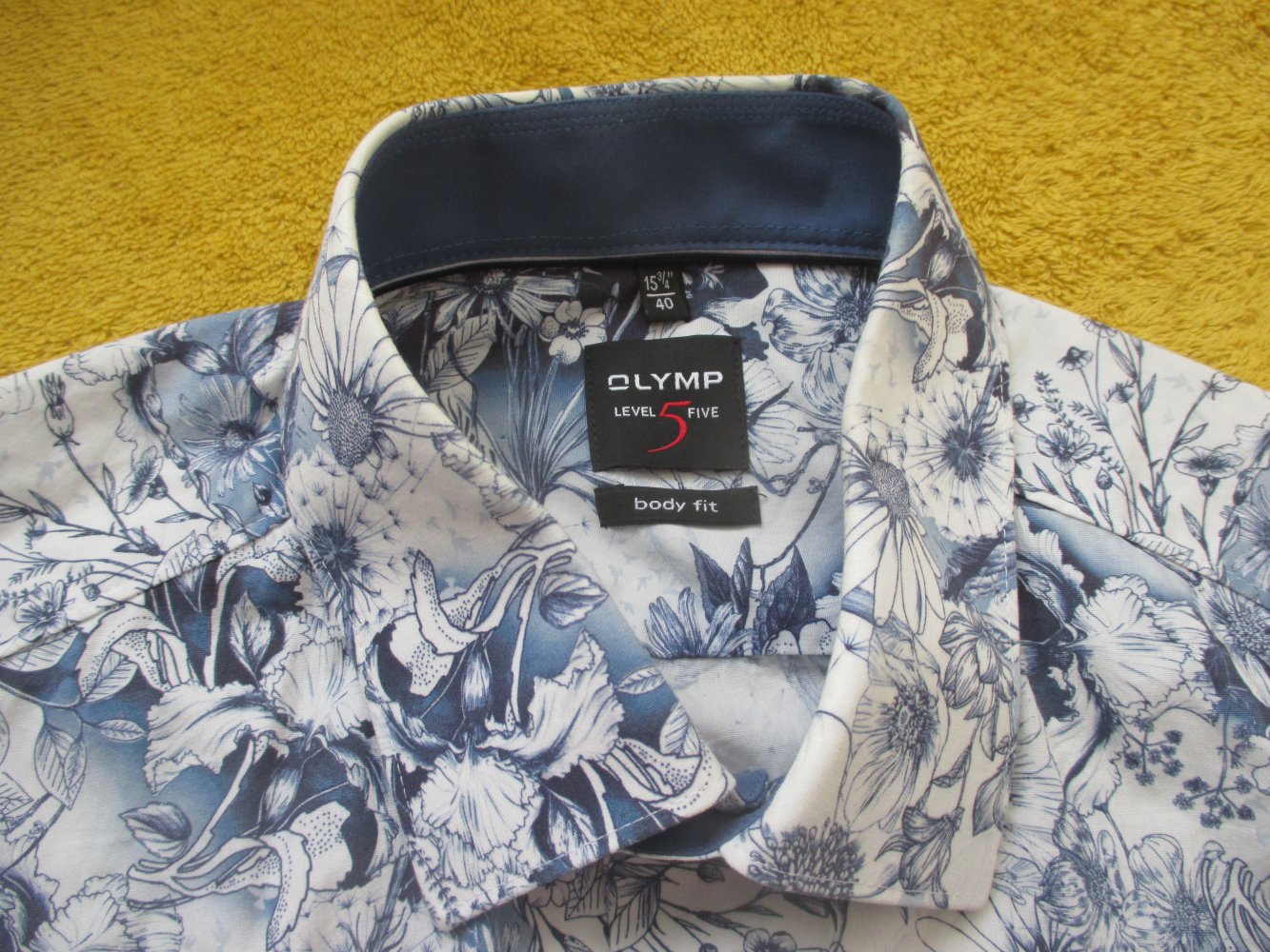 NEU * Stylisch * Business * Anlass * Freizeit * Blumen * Blüten * Flower- Power * Langarm * Hemd 