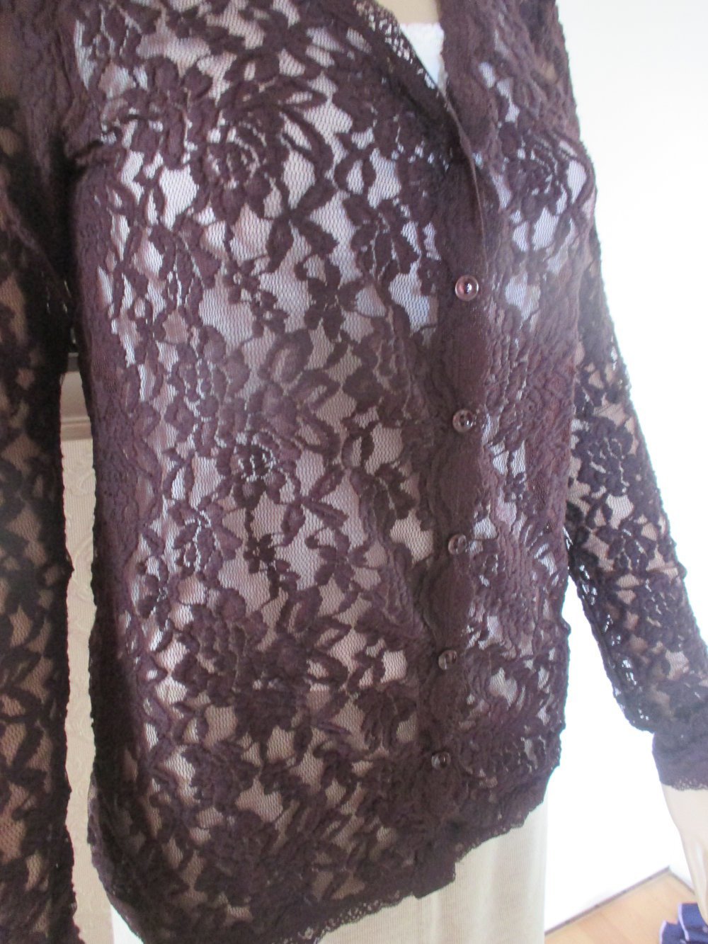 NEU mit ETIKETT * Lace- Spitzen * Blumen * Blüten * Romantik * Bodycon * BLUSE * JÄCKCHEN 