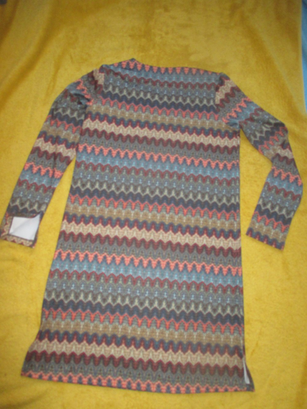  NEU * Edel * stylisch * Missioni- Optik * Strech * Koffer * Etui * Midi- Kleid 