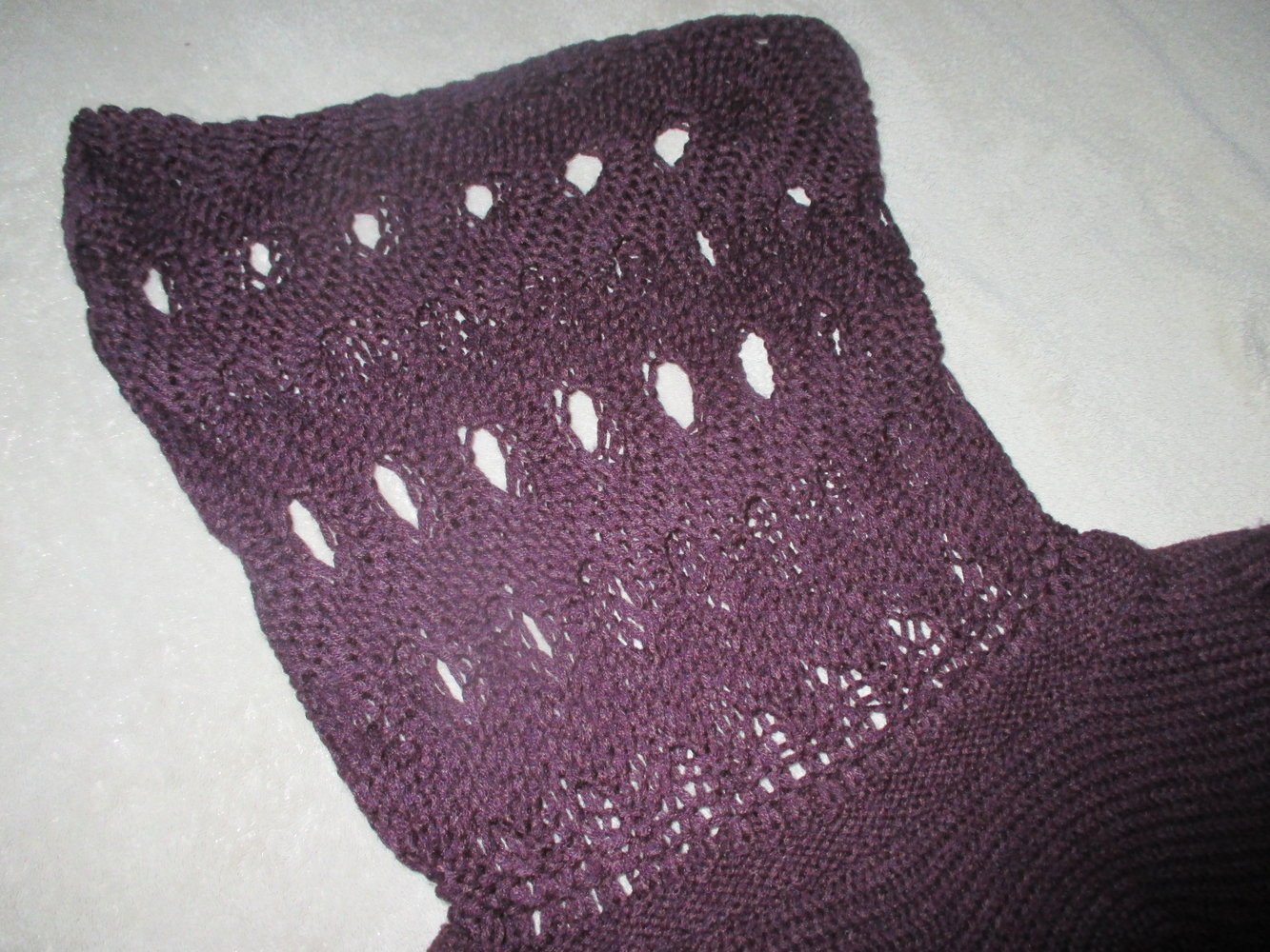 NEU * DESIGNER * Rollkragen * Cout Out * Loch * Grobstrick * Kuschel * Wolle * Pullover * Gr. 36- 38/ S * aubergine * lila * violett * veilchen *