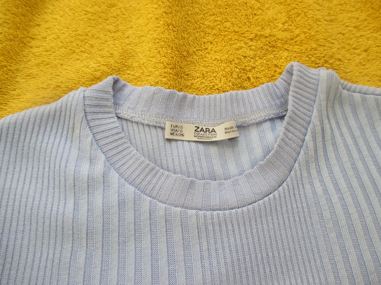 NEU * edel * Ripp- Optik * Bodycon * ?Peplum * T- Shirt * Pullover 