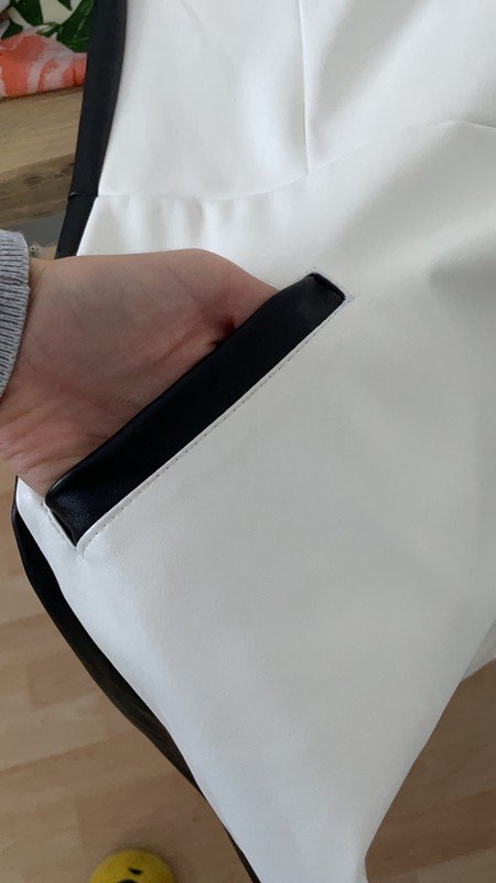  NEU * Siexties * 60er Jahre * Retro- Style * Leder Imitat * Vegan * Mini- Kleid 