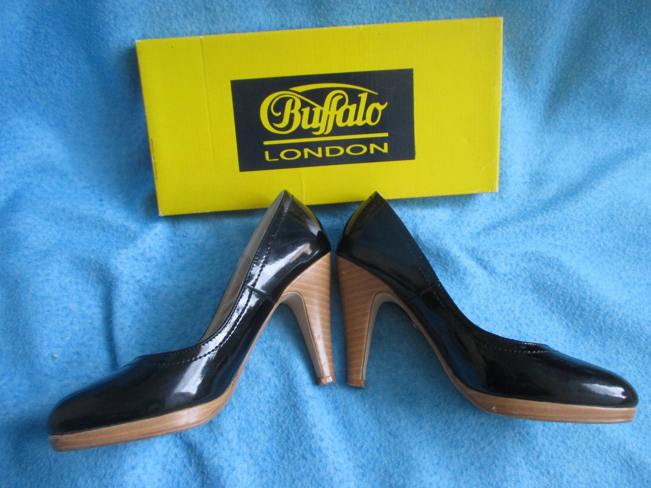  NEUw * Lack- Leder * Imitat * Vegan * High Heels * Plateau * Pumps * Schuhe 