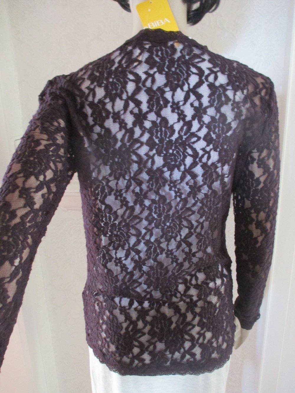 NEU mit ETIKETT * Lace- Spitzen * Blumen * Blüten * Romantik * Bodycon * BLUSE * JÄCKCHEN 