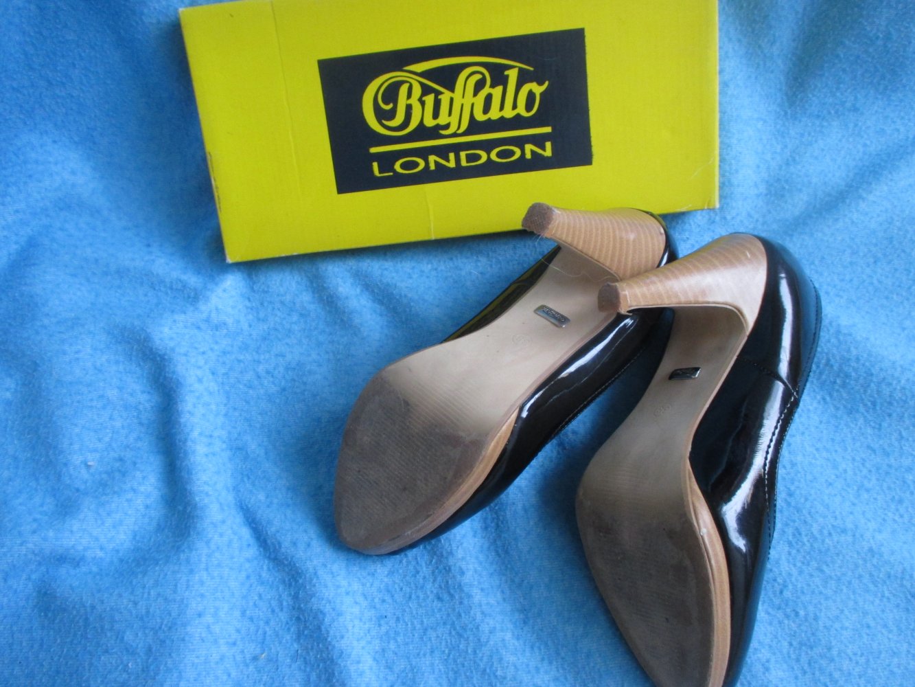  NEUw * Lack- Leder * Imitat * Vegan * High Heels * Plateau * Pumps * Schuhe 