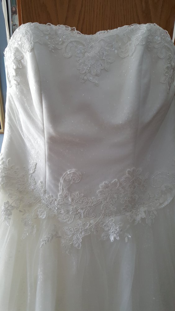 Brautkleid Gr. 40-46 (Elizabeth Passion)