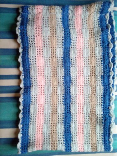 Loop handarbeit neu gehäkelt