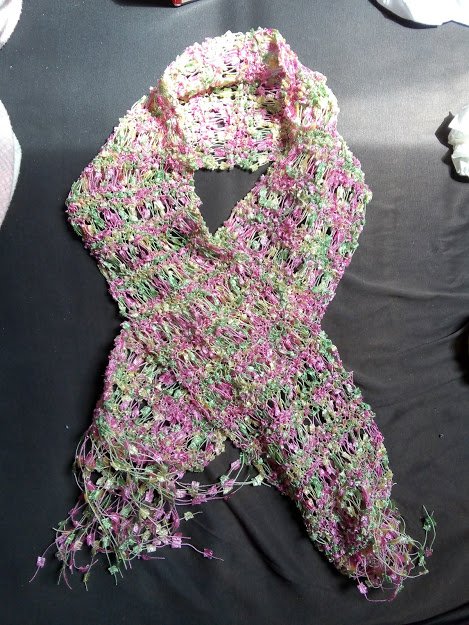 ganz leichter Schal mit Glitzer sehr guter zustand für Kinder 