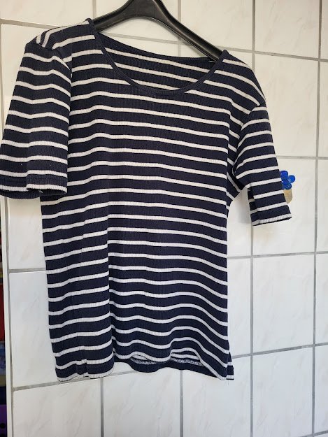 Strickshirt gr. 42 feiner strick