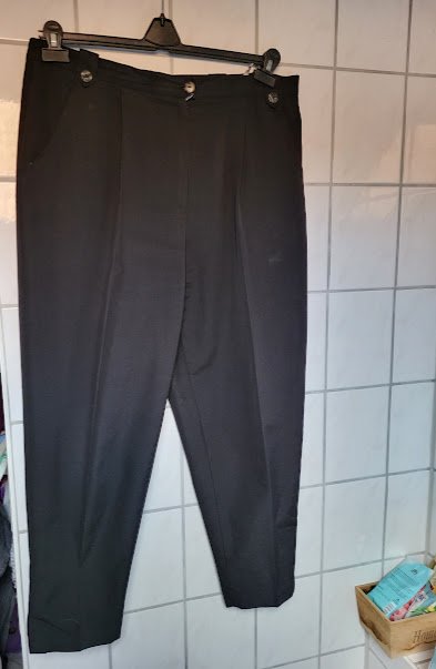 Fabiani schwarze Hose gr. 46