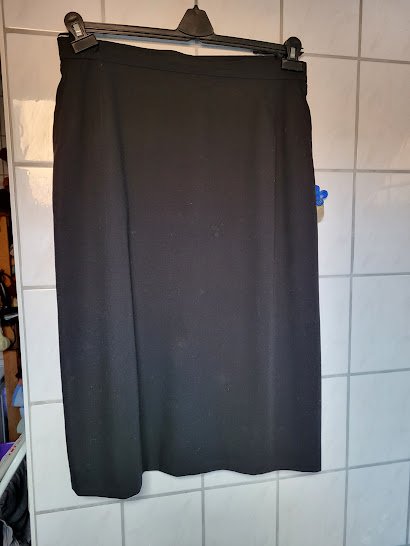 Schwarzer Rock gr. 42 