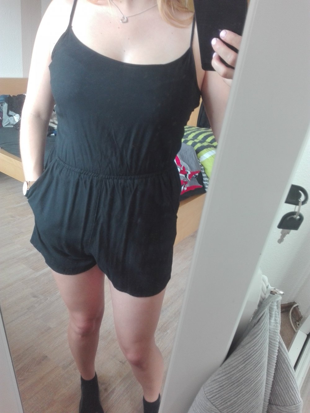 Schwarzer Jumpsuit von H&M 