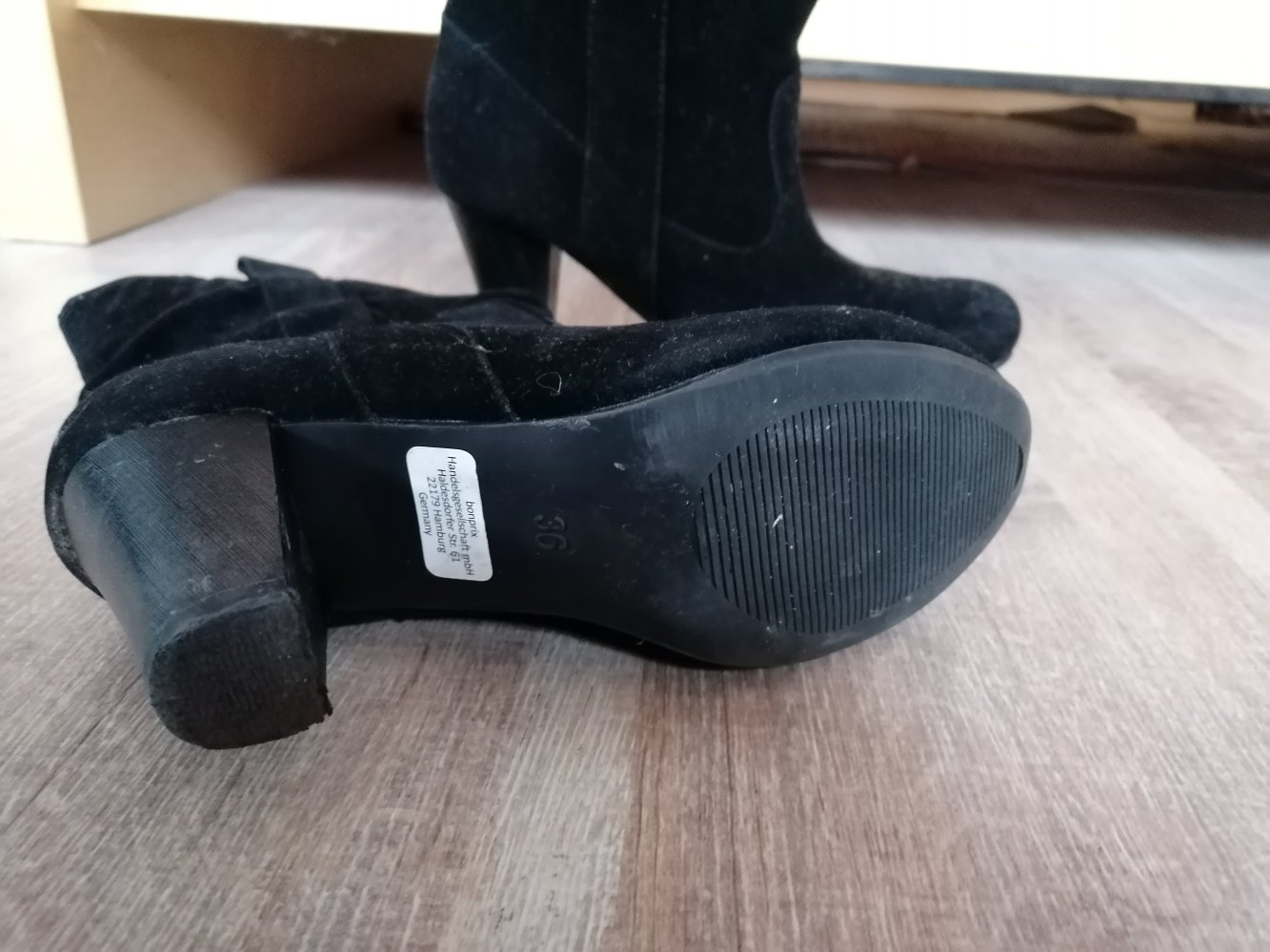 Stiefeletten mit Absatz