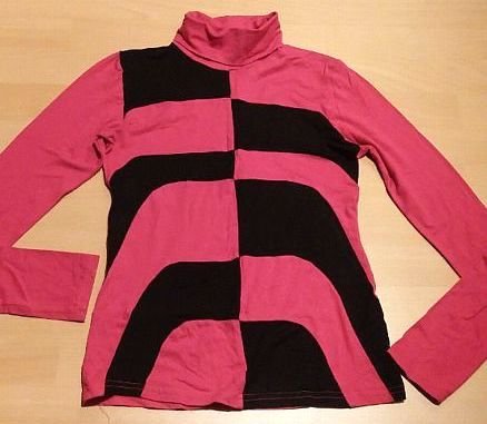 Damen Shirt Pullover Rollkragen Gr.34 in Rot/Schwarz von AMISU