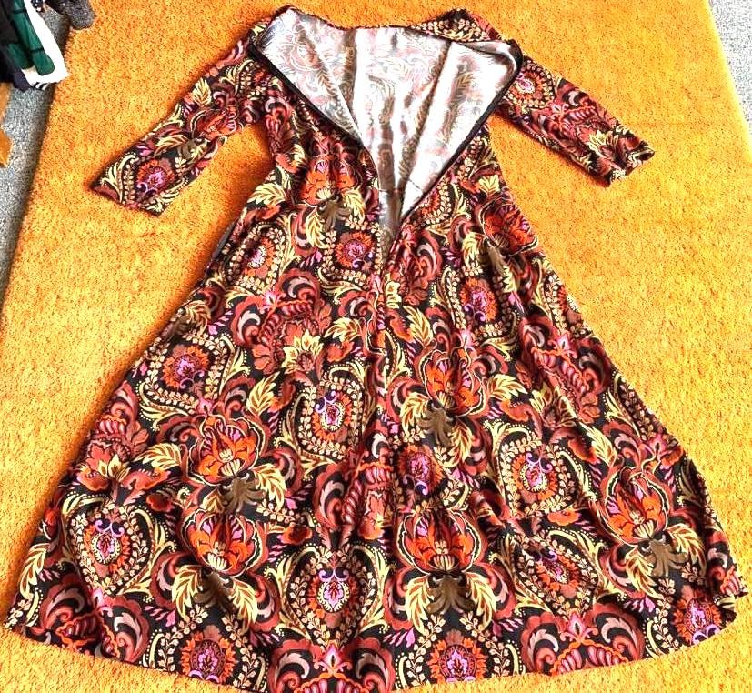 NEU Damen Kleid  Volant Viskose Gr.38 Bunt geblümt von White Label  