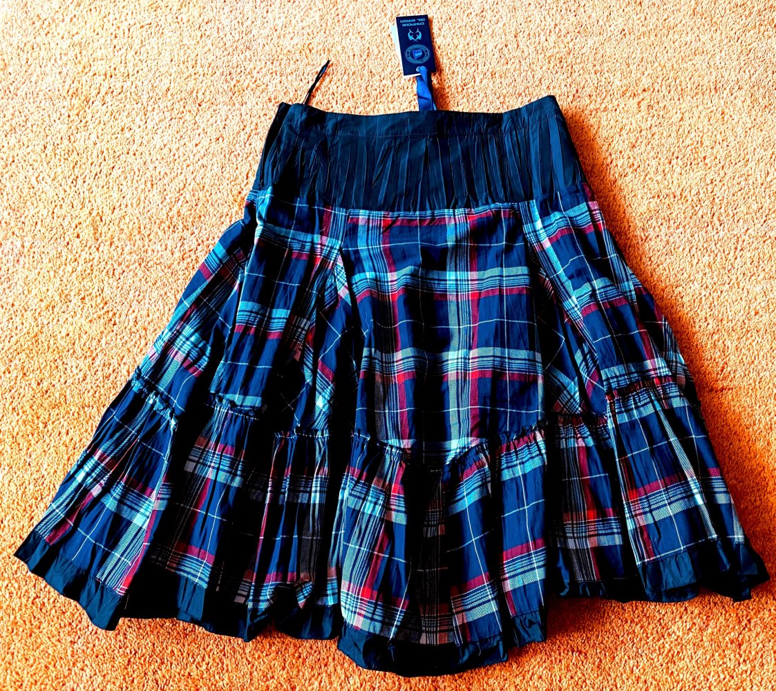 NEU Damen Rock Edel Kariert Crash Optik ZipfelSaum Gr.38 Lisa Campione 