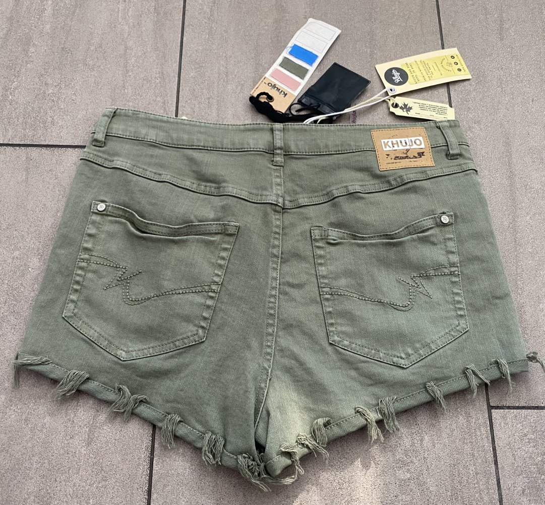 NEU Damen Hose Shorts Sommer Stretch Gr.S Khaki Khujo (NP 69,95 €)