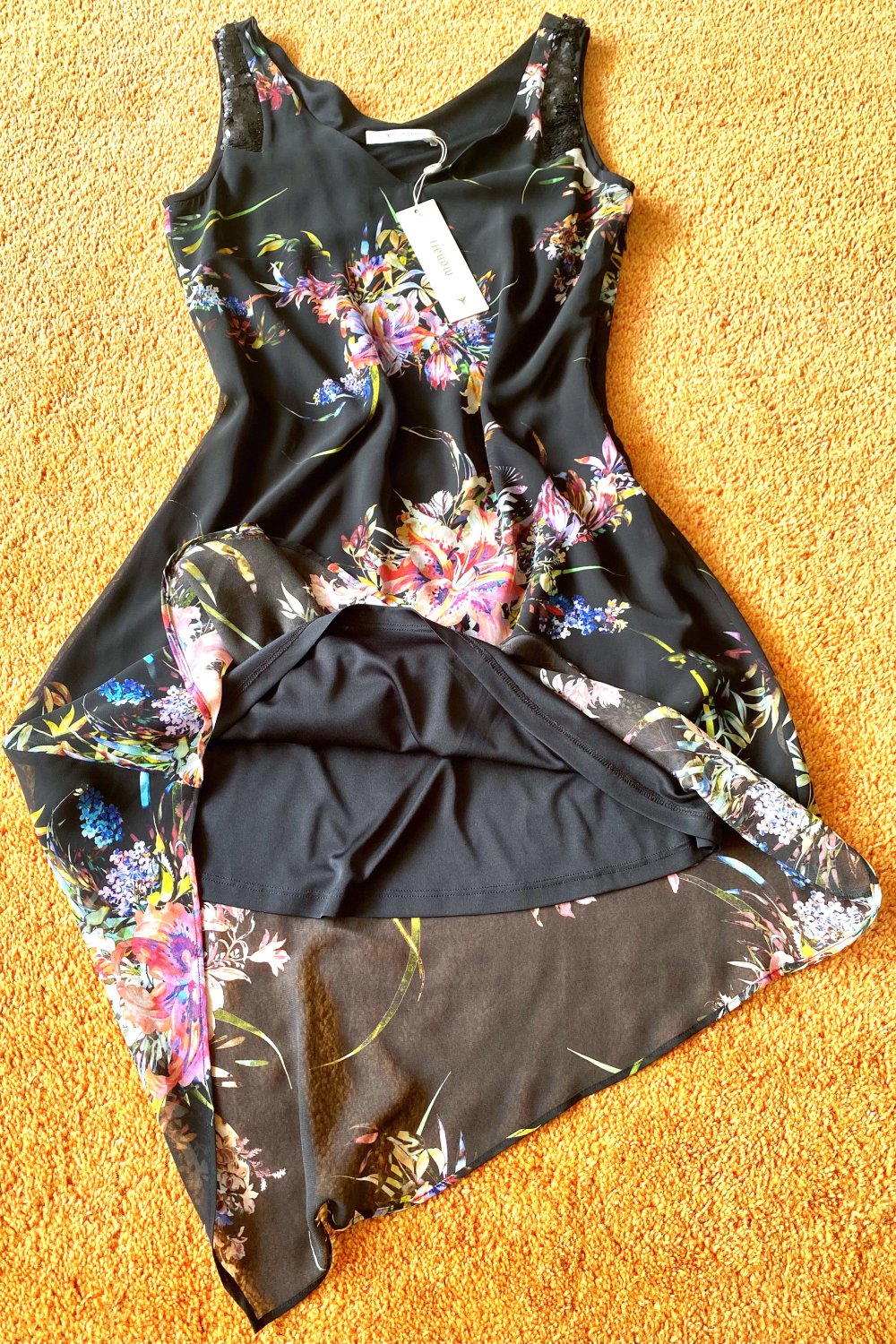 NEU Damen Sommer Kleid mit Trägern Gr.36 Zipfelig Schwarz/Bunt von Monari P.119,99€