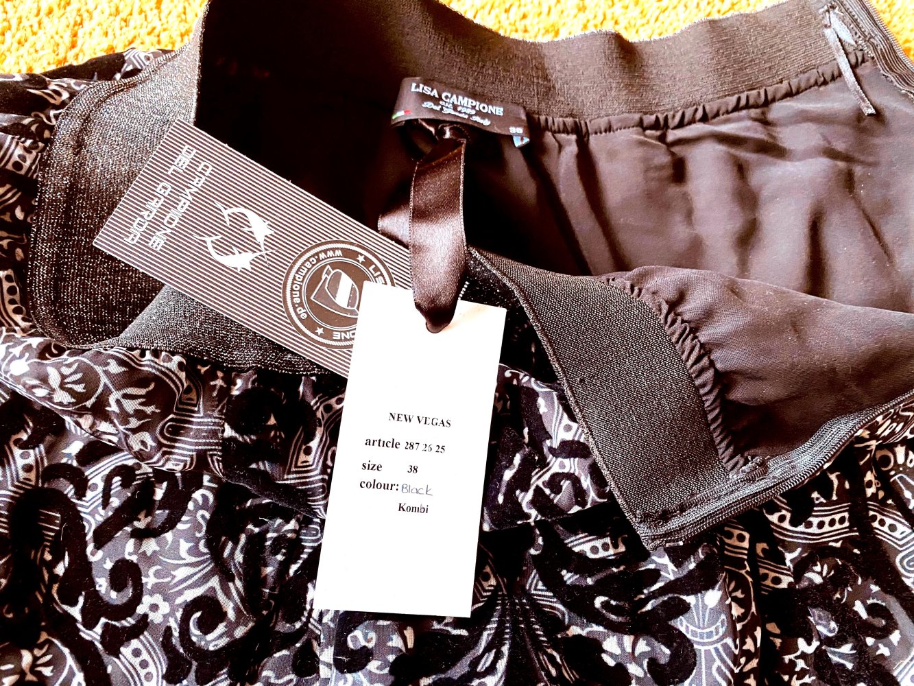 NEU Damen Designer Rock Gr.38 Schwarz Lagenlook in Ballonform von Lisa Campione