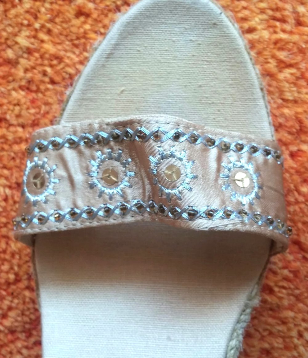 Damen Sandaletten Riemchen Keilabsatz Plateau Gr.38 Gold Alessia NW 