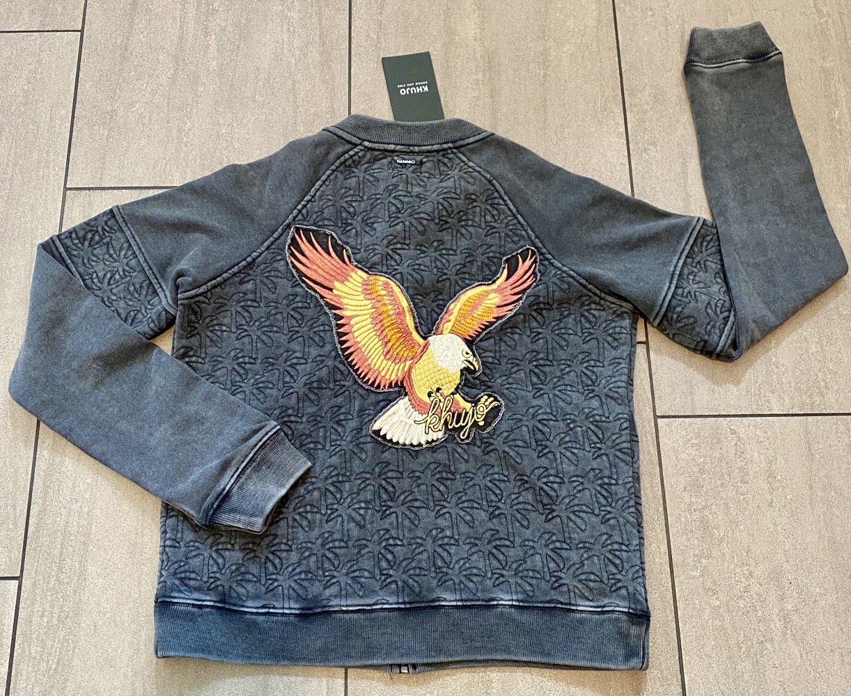 NEU Jacke Sweatjacke mit Adler Stickerei Gr.S in Grau von Khujo 