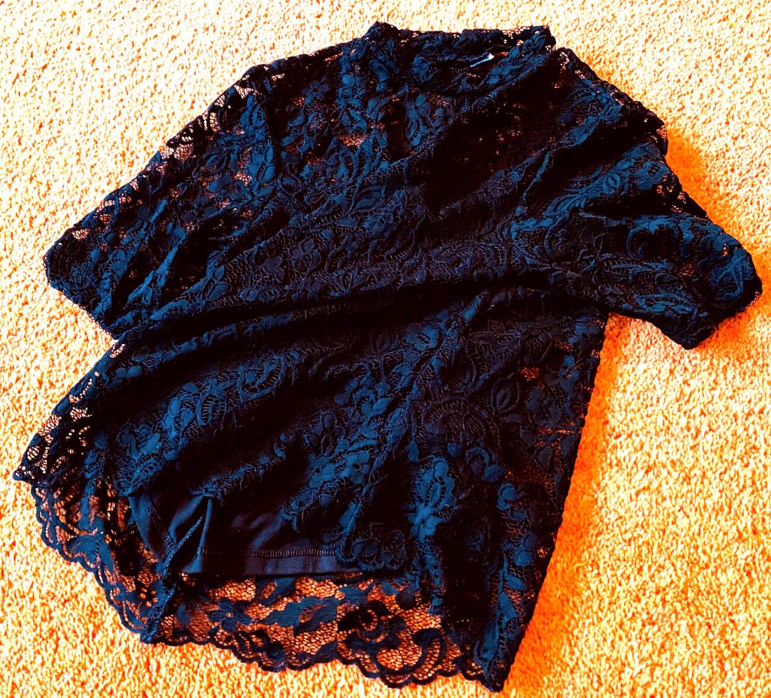 Damen Shirt Spitze Bluse Gr.S in Schwarz 