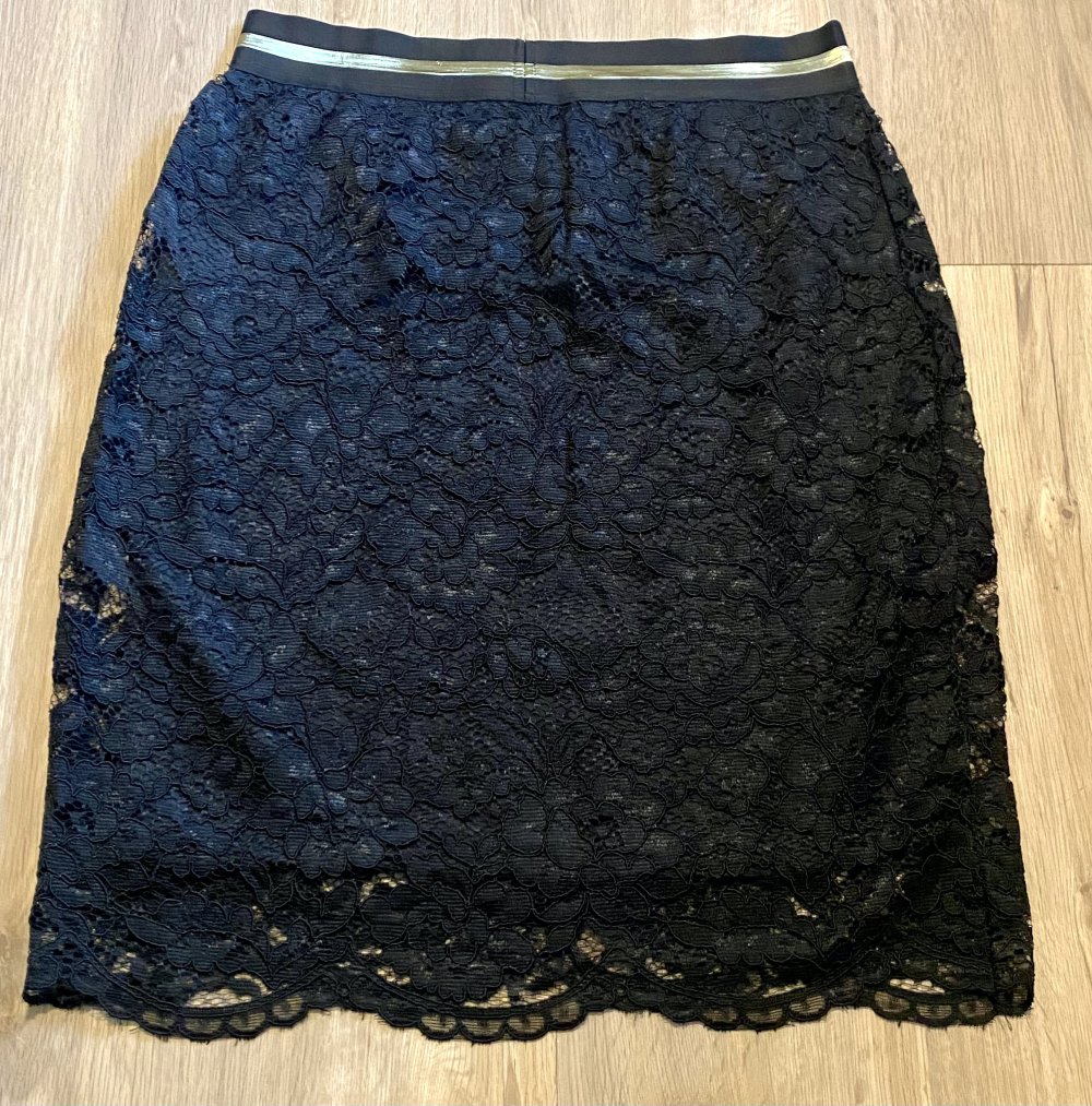 Damen Rock Spitzenrock Gr.S in Schwarz von Laura Torelli NW 