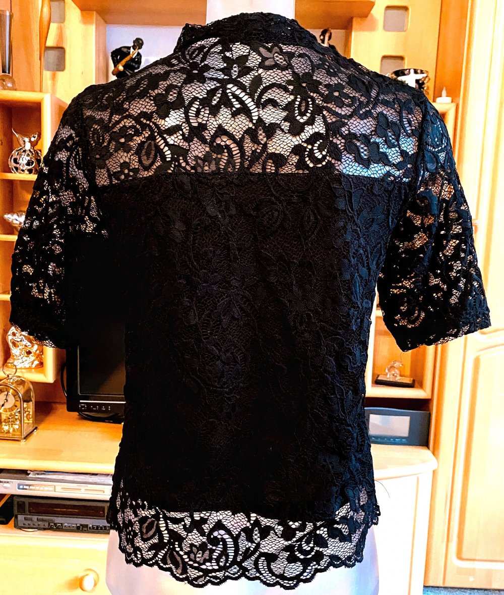 Damen Shirt Spitze Bluse Gr.S in Schwarz 