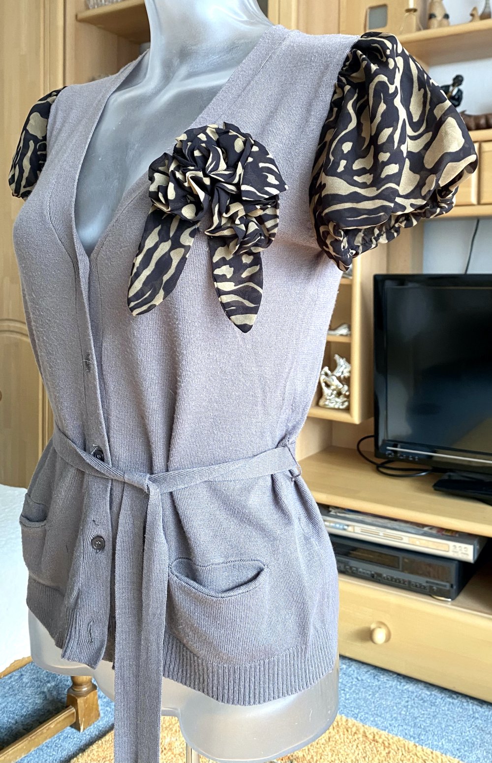 Damen Jacke Bolero Strickjacke Gr.36 in Graubraun von CHERRY