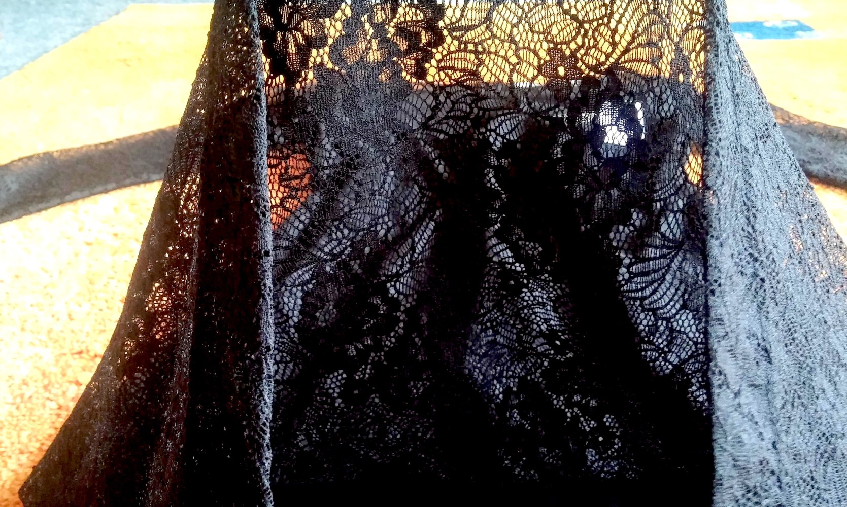 NEU Damen Abend Kleid aus Spitze Gr.36 Schwarz Betty & Co P.119,99 € ✨