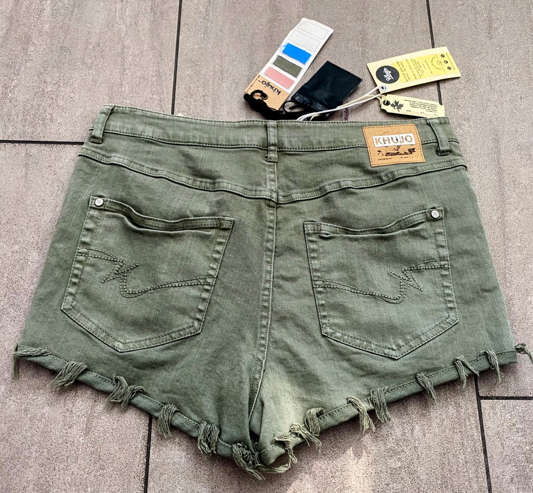 NEU Damen Hose Shorts Sommer Stretch Gr.S Khaki Khujo (NP 69,95 €)