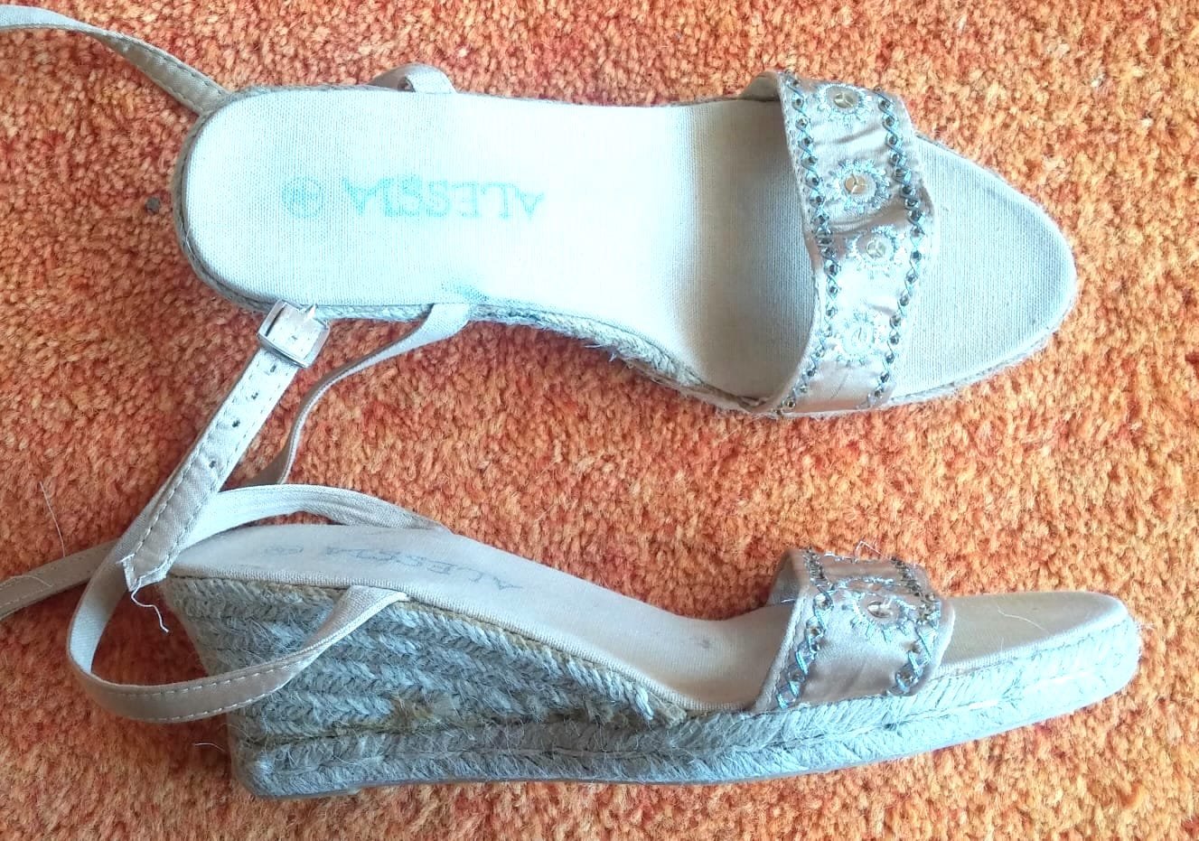 Damen Sandaletten Riemchen Keilabsatz Plateau Gr.38 Gold Alessia NW 