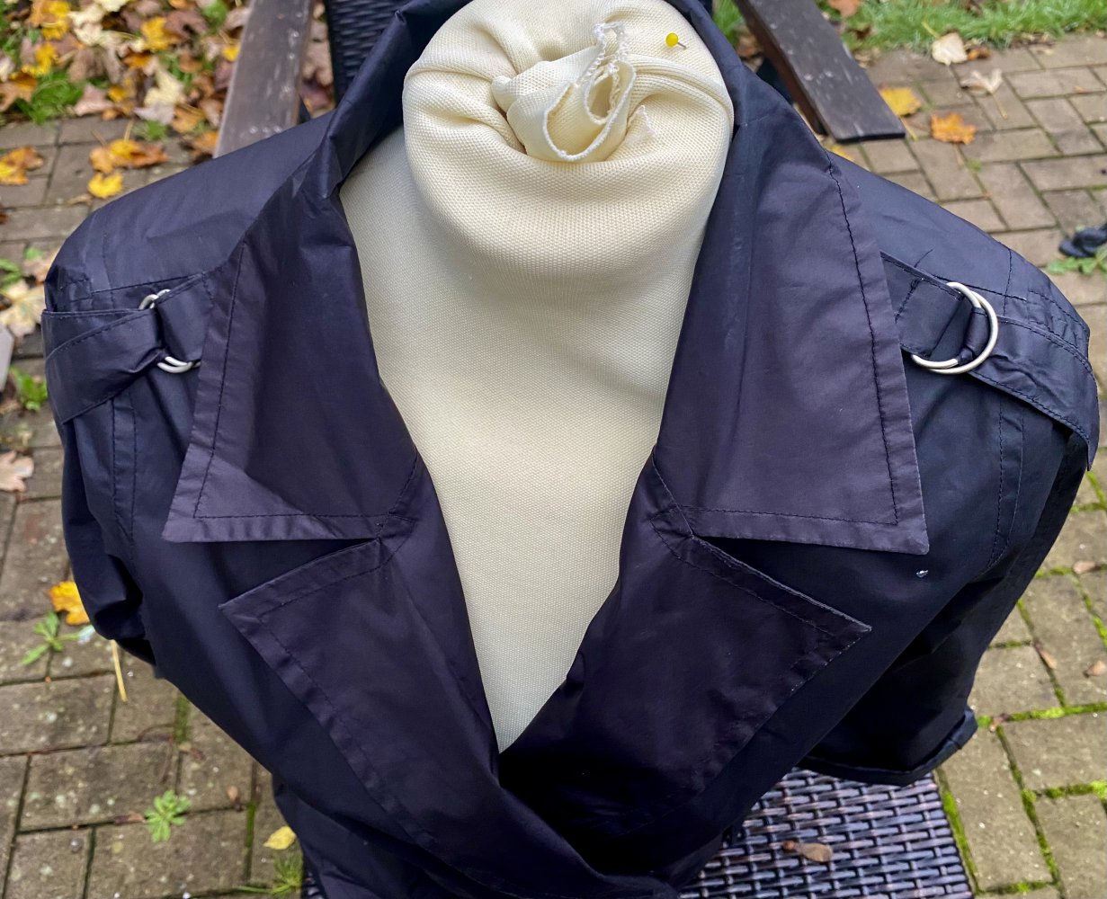 Damen Jacke Leichter Damen Trenchcoat Gr.40 in Schwarz  