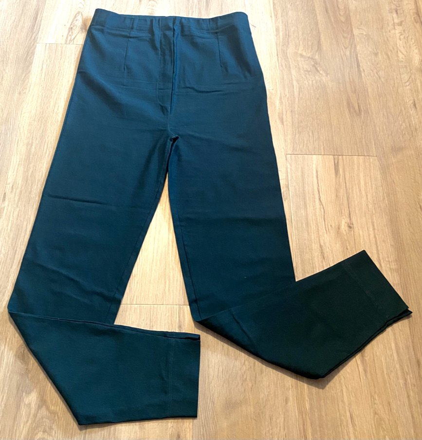 Damen Hose Stretch Schlupfhose Gr.S in Dunkelblau von Boule 