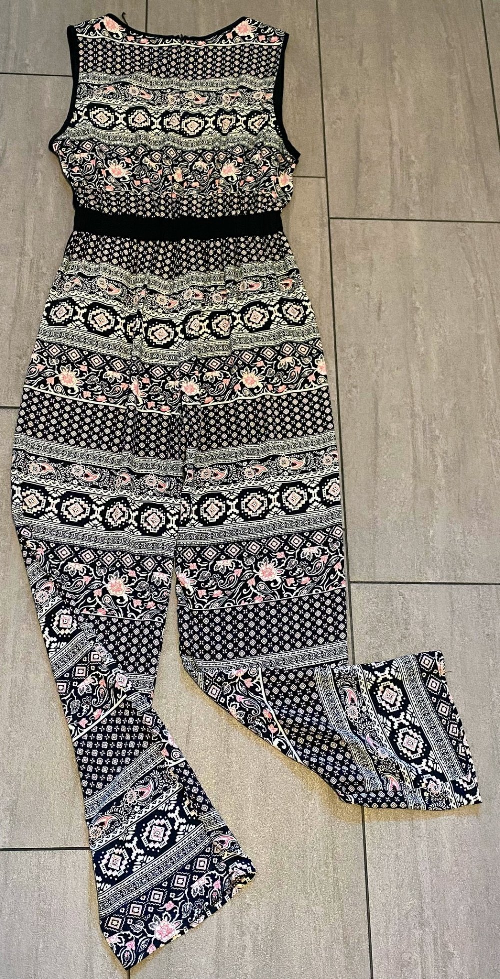 Damen Hose Jumpsuit Sommer Gr.M Bunt gemustert neuwertig